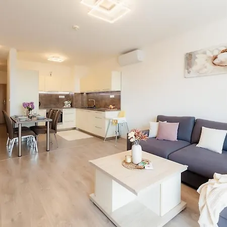Apartamento Perla Ruzinova With Balcony *