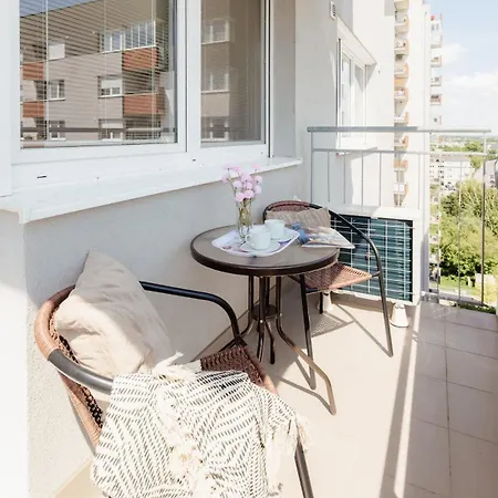 Perla Ruzinova With Balcony Μπρατισλάβα